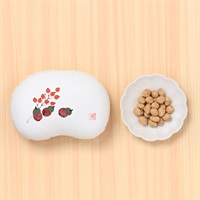 《能登応援》「まめや金澤萬久」有機大豆の炒り豆　能登塩キャラメル(豆箱入り) 絵柄：どんぐり【おまとめ便対象】