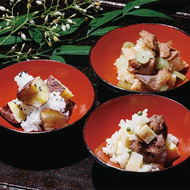 〈京都〉｢美山荘｣冬おこわ【冷凍】※北海道・沖縄・離島にはお届け出来ません。