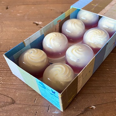 「中津菓子 かねい」レアチーズの水まんじゅう ぶどう【冷凍】※北海道・沖縄・離島にはお届け出来ません