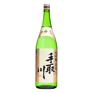 ｢吉田酒造店｣〈手取川〉大吟醸　名流　(1.8L / 薫酒)