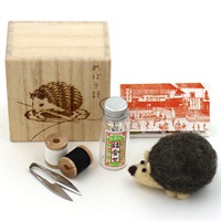 御細工所 目細八郎兵衛商店」ハリネズミ裁縫セット(ハリネズミ柄)【お