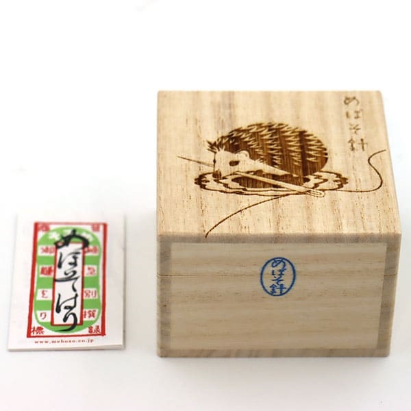 御細工所 目細八郎兵衛商店」ハリネズミ裁縫セット(ハリネズミ柄)【お